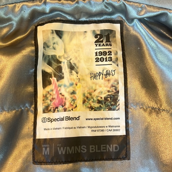 Special Blend Snowboard Ski Jacket Women’s Medium Cranberry Red - Picture 8 of 9